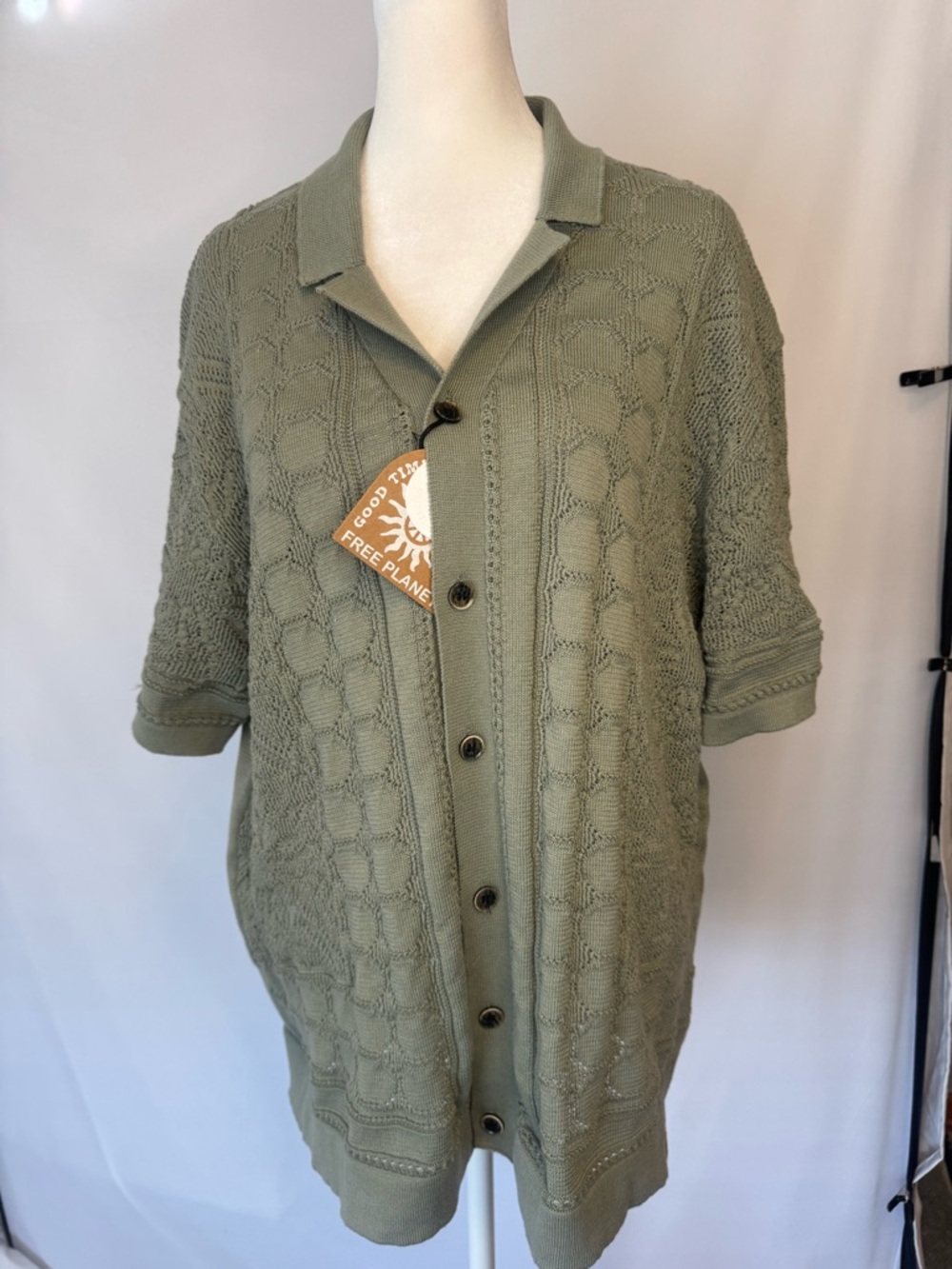 Free Planet Sage Textured Knit Button Up Top/Cardigan Short Sleeve